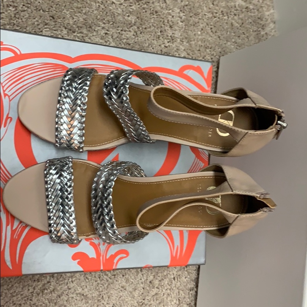 Kelsi Dagger Wedges